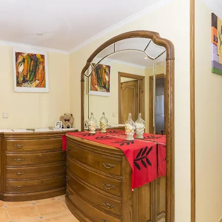 Spacious House With Mountain View In Carboeiro De Francia *